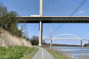 Castle_Roth_Summit-Bridges